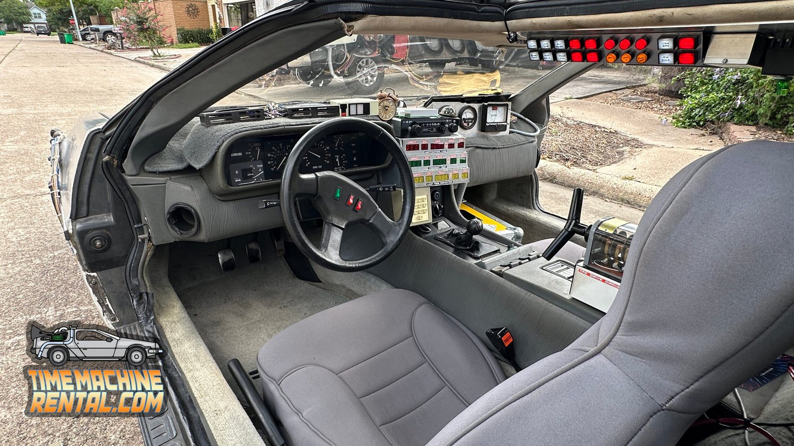 DeLorean Rental In Texas Available For Making Your Back to the Future Dreams Come True